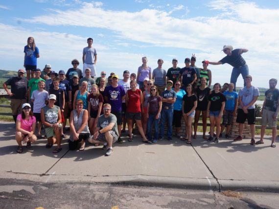 Youth Unlimited Teen Summer Mission Prairie SERVE