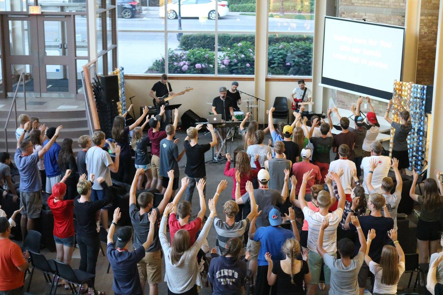 Worship at London SERVE